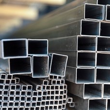 Труба нержавеющая квадратная бесшовная х/д 02Х18Н11 10х10х1,4 мм ГОСТ 8639-82